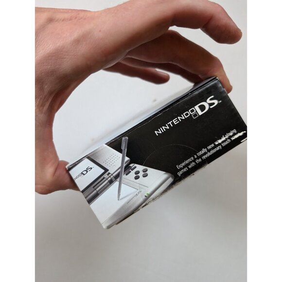 Original Nintendo DS Metroid Prime Hunters Demo Edition Tested Working NTR-001 - Picture 12 of 12